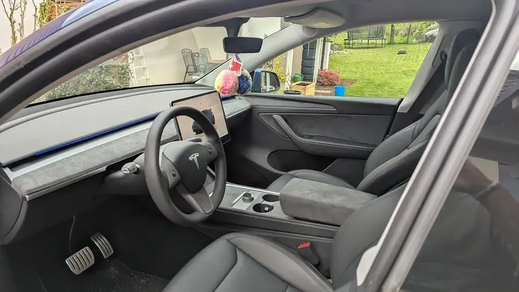 Occasion Tesla Model Y Performance 392 kW (534 ch) 2024 Bleue SUV