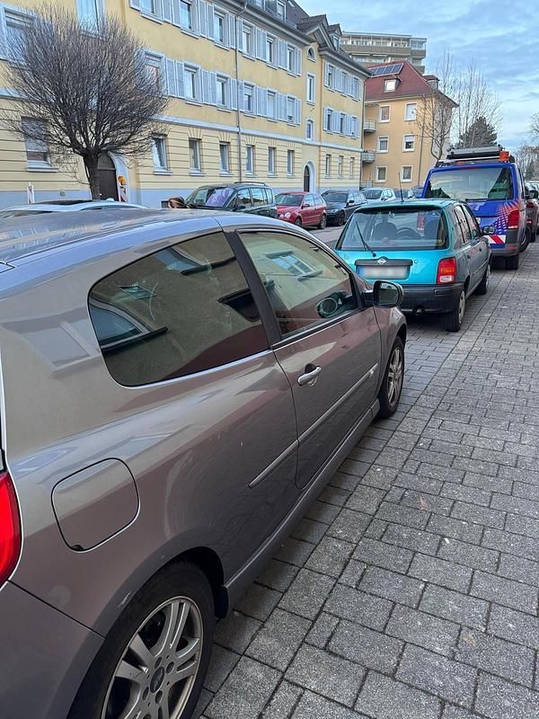 Gebraucht Renault Clio II GT 128 PS (94 kW) 2011 Grau Limousine