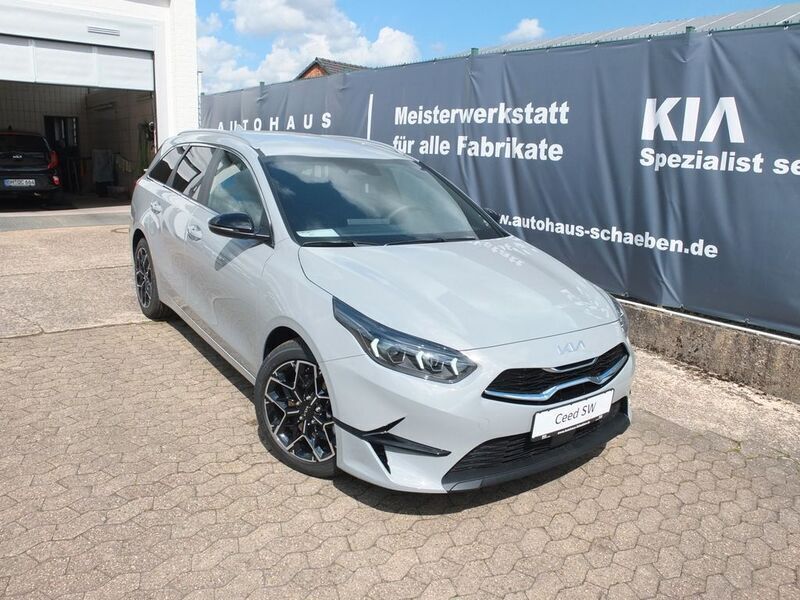 Grau Neu 2025 Kia Ceed Sportswagon Kombi | 30.990 € - Bild 1/3