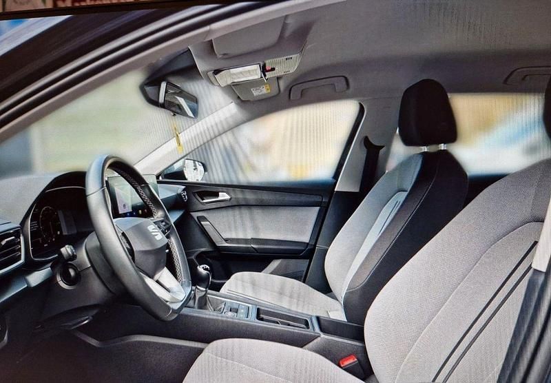 Gebraucht Seat Leon Style 131 PS (96 kW) 2021 Grau Kombi