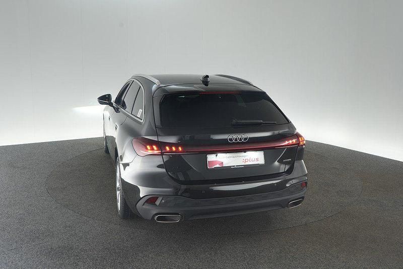 Gebraucht Audi A5 Sport 204 PS (150 kW) 2025 Mythosschwarz metallic Kombi