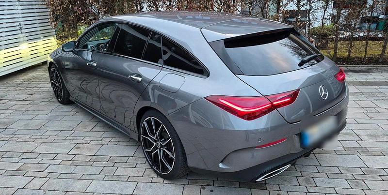Gebraucht Mercedes CLA220 AMG 191 PS (140 kW) 2024 Grau Limousine