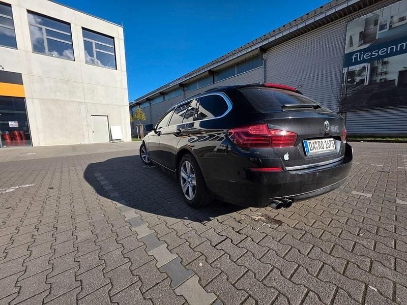 Gebraucht BMW 520 Luxury Line 190 PS (139 kW) 2016 Schwarz Kombi