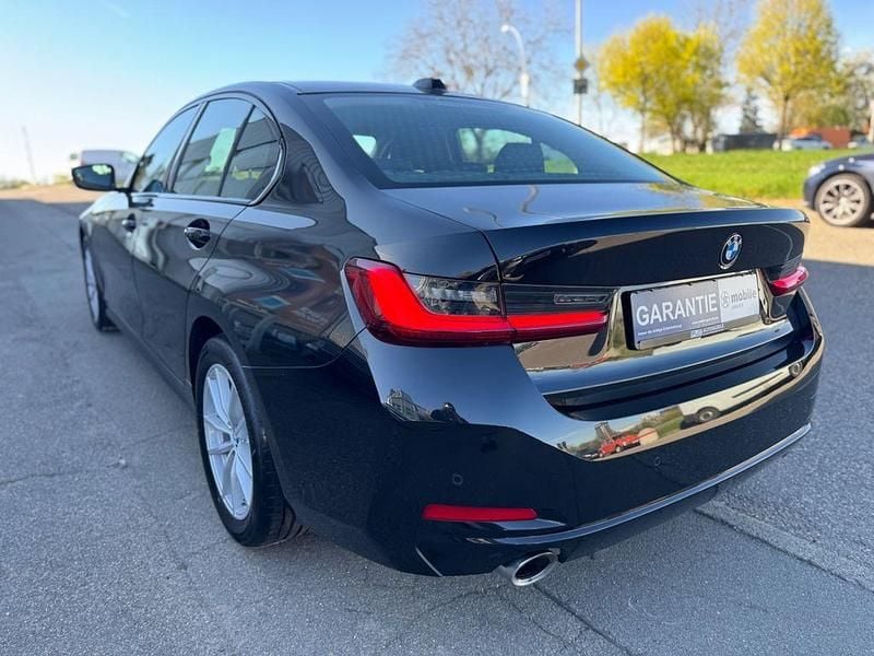 Gebraucht BMW 320 Shadowline 190 PS (139 kW) 2023 Schwarz Limousine