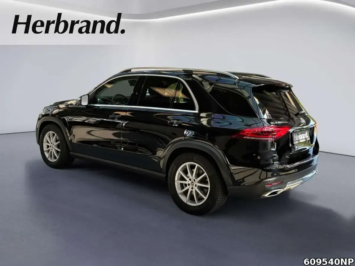 Gebraucht Mercedes GLE350 194 PS (142 kW) 2021 Unilack schwarz SUV