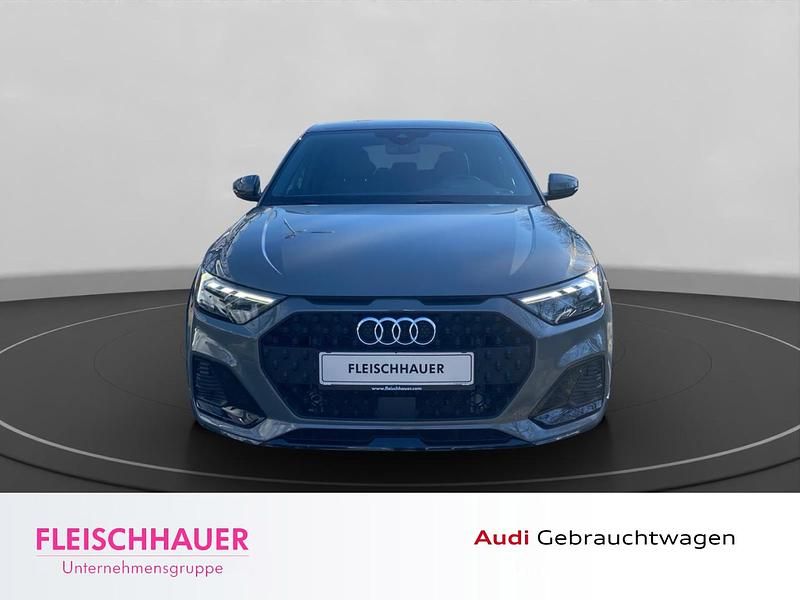 Gebraucht Audi A1 110 PS (80 kW) 2023 Grau SUV