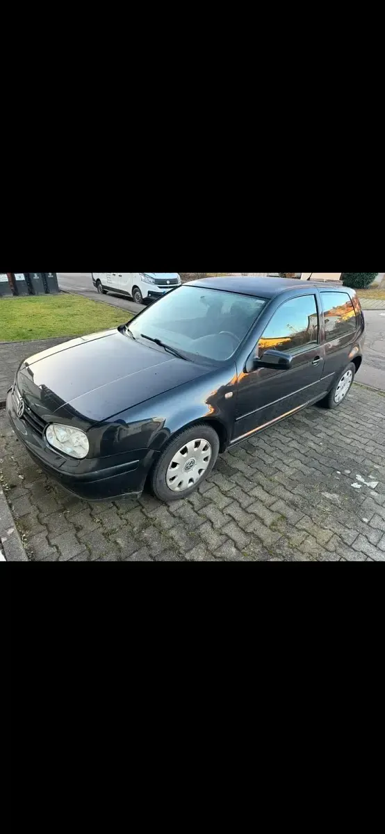 Gebraucht VW Golf 100 PS (73 kW) 1998 Schwarz Coupé