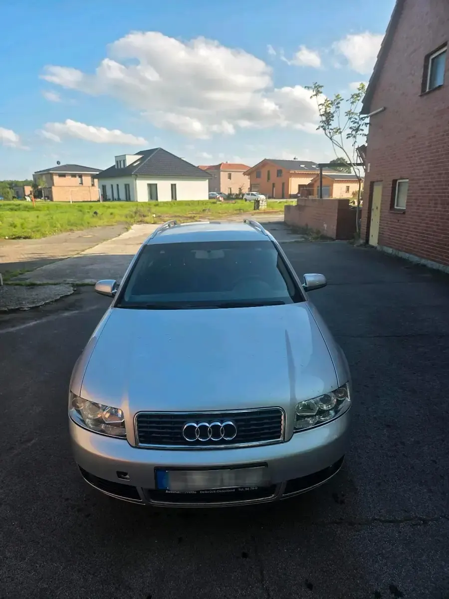 Gebraucht Audi A4 163 PS (119 kW) 2004 Silber Kombi