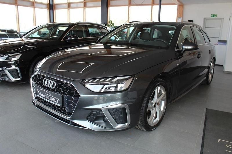 Gebraucht Audi A4 S-Line 204 PS (150 kW) 2022 Grau Kombi