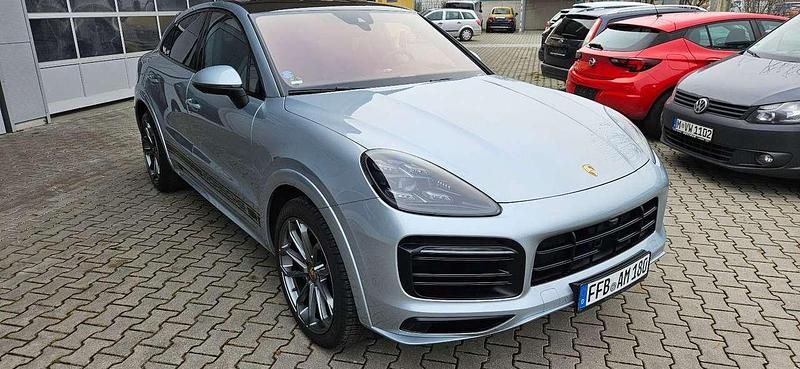 Gebraucht Porsche Cayenne S Coupe 441 PS (324 kW) 2019 Silber Coupé