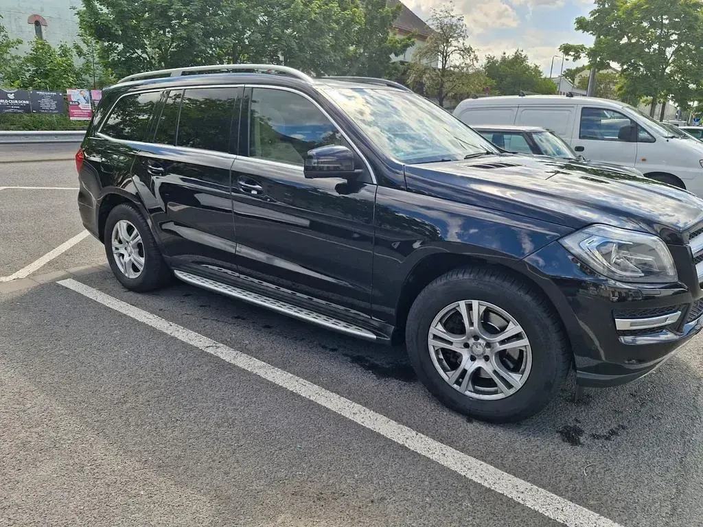 Gebraucht Mercedes GL350 258 PS (189 kW) 2015 Schwarz SUV