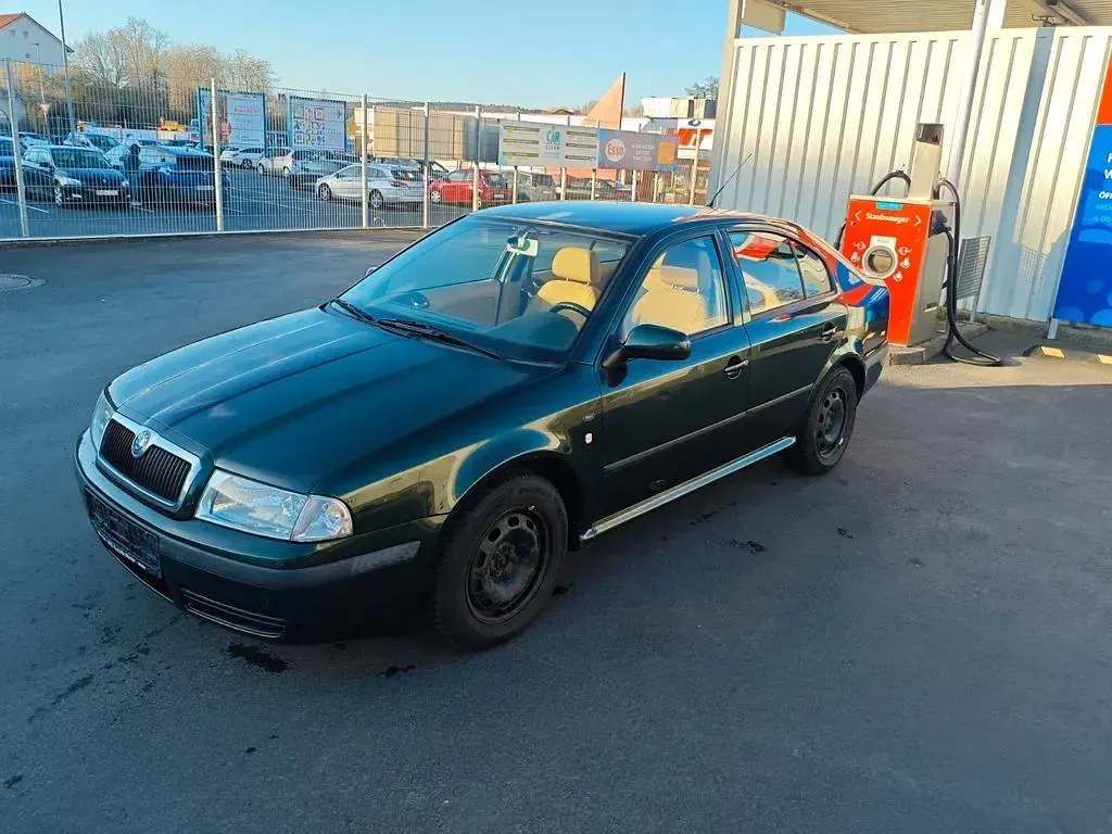Gebraucht Skoda Octavia 150 PS (110 kW) 2003 Grün Limousine