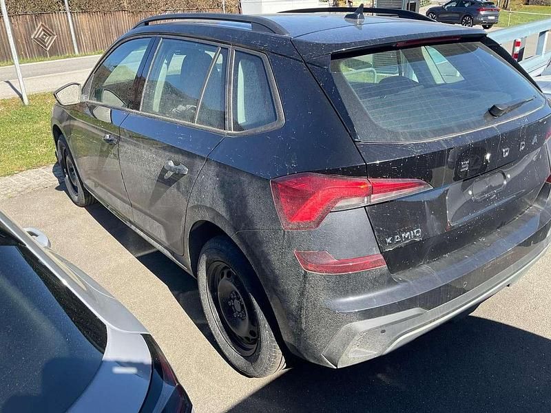 Neu Skoda Kamiq Selection 116 PS (85 kW) 2026 Schwarz SUV