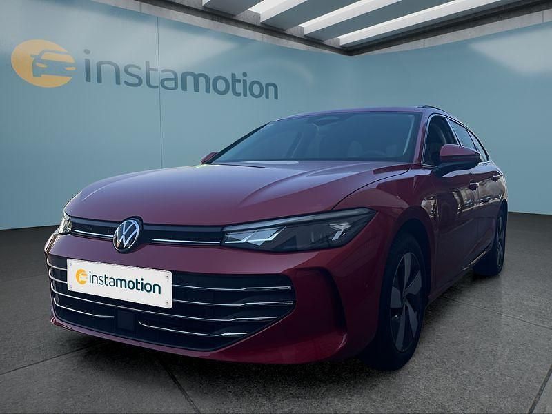 Gebraucht VW Passat 150 PS (110 kW) 2024 Rot Kombi
