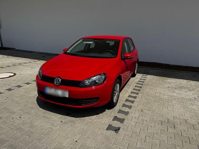 Rot Gebraucht 2011 VW Golf VI Limousine | 5.400 € (Guter Preis) - Bild 1/4