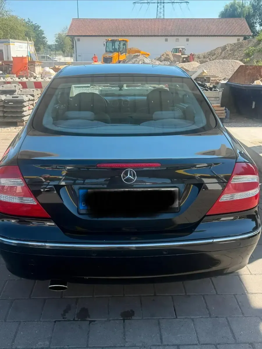 Gebraucht Mercedes CLK200 163 PS (119 kW) 2006 Schwarz Coupé