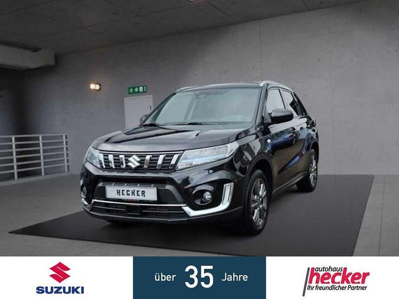 Schwarz Gebraucht 2021 Suzuki Vitara Comfort SUV | 18.270 € (Fairer Preis) - Bild 1/4