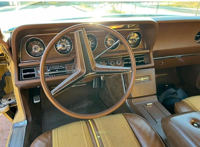 Second-hand Ford Thunderbird 350 CP (257 kW) 1971 Galben Coupe