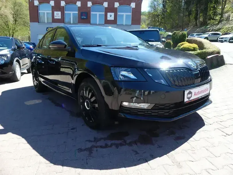 Gebraucht Skoda Octavia 150 PS (110 kW) 2020 Schwarz Limousine