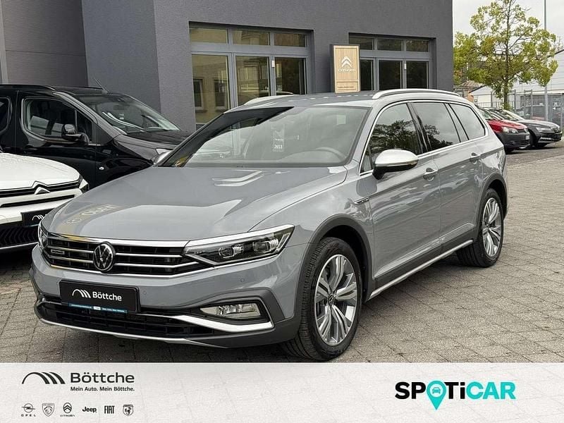 Grau Gebraucht 2022 VW Passat Kombi | 33.550 € (Fairer Preis) - Bild 1/4