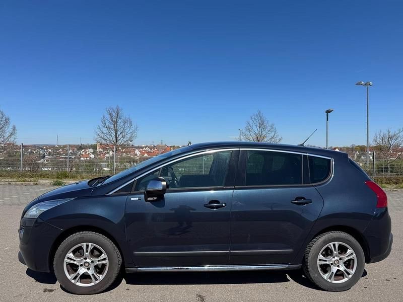 Gebraucht Peugeot 3008 Style 114 PS (83 kW) 2013 Blau Kombi
