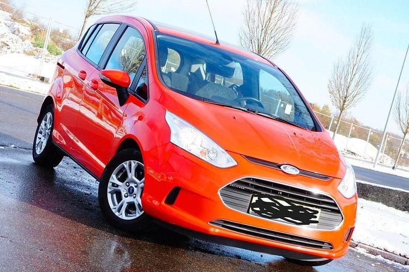 Gebraucht Ford B-MAX Trend 101 PS (74 kW) 2013 Rot Van / Kleinbus