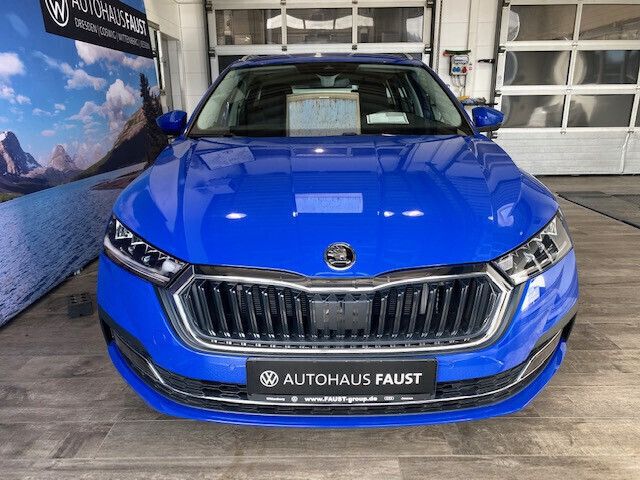 Gebraucht Skoda Octavia Style 150 PS (110 kW) 2022 Blau Kombi