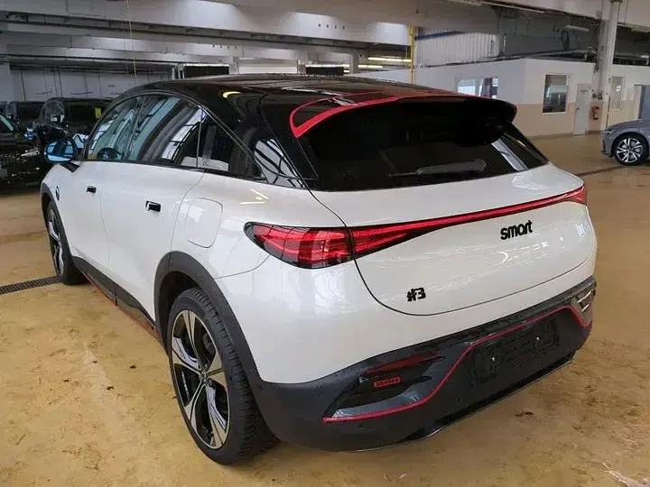 Begagnad Smart #3 Brabus 314 kW (428 HK) 2024 Vit SUV
