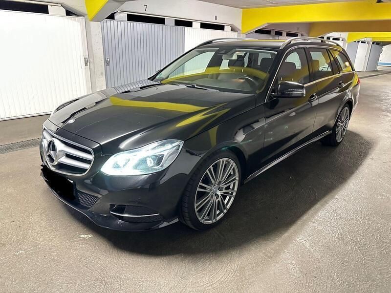 Schwarz Gebraucht 2014 Mercedes E250 Avantgarde Kombi | 9.500 € (Superpreis) - Bild 1/4