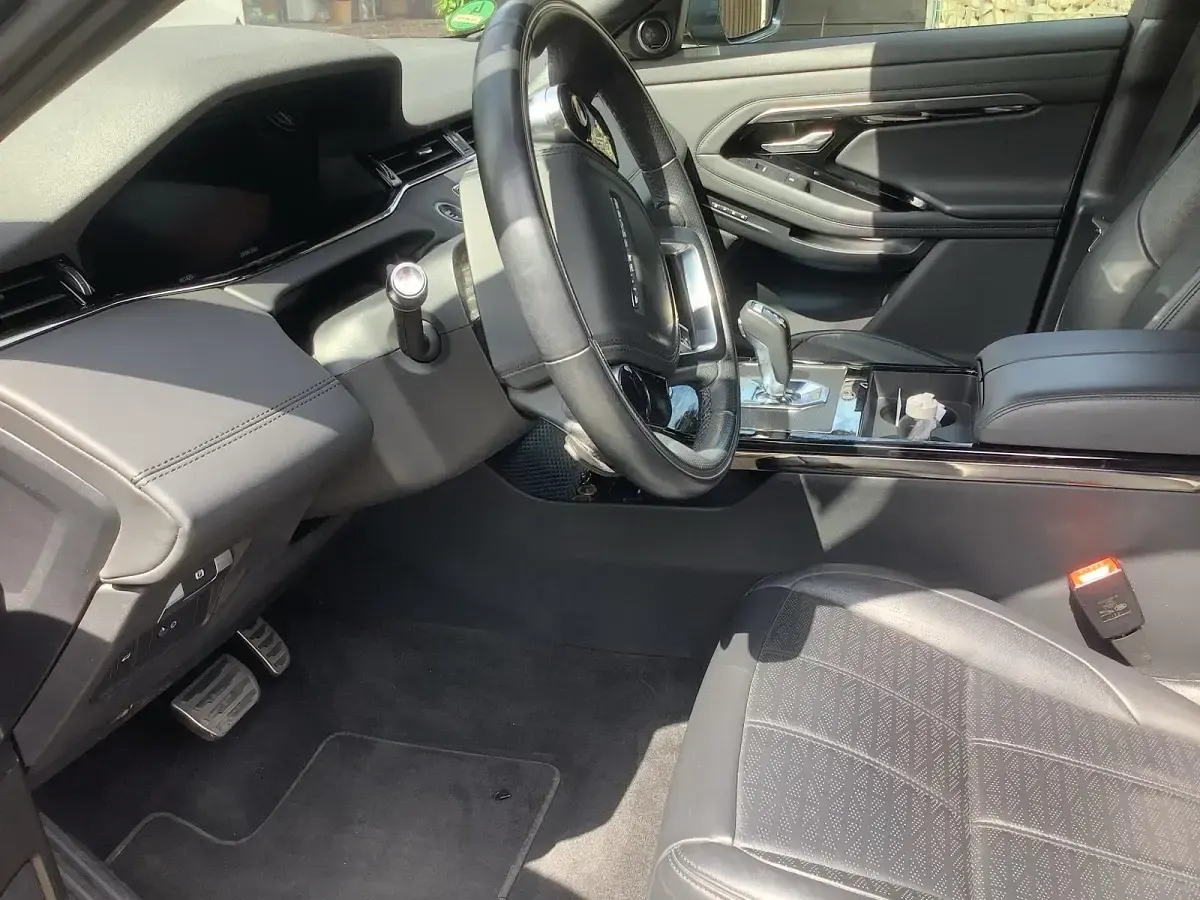 Gebraucht Land Rover Range Rover 250 PS (183 kW) 2019 Silber SUV