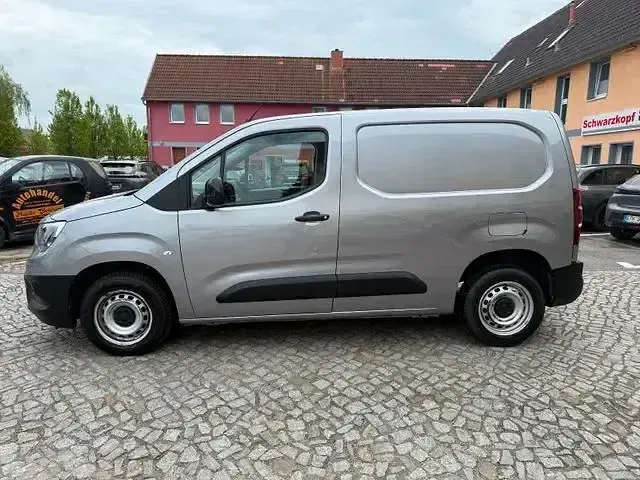 Gebraucht Opel Combo Edition 102 PS (75 kW) 2023 Grau Van / Kleinbus