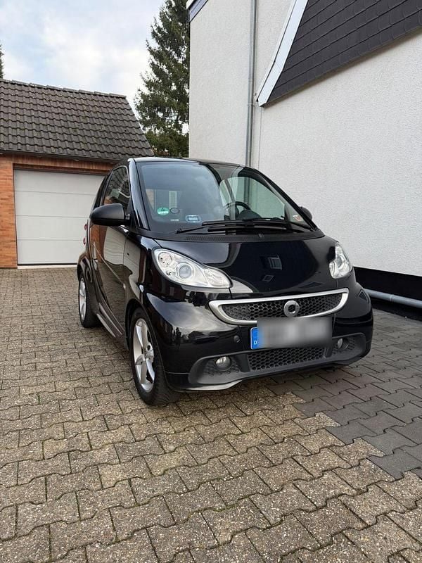 Gebraucht Smart ForTwo Coupé Pure 71 PS (52 kW) 2012 Schwarz Coupé