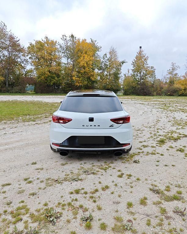 Gebraucht Seat Leon CUPRA 310 PS (228 kW) 2016 Weiß Limousine