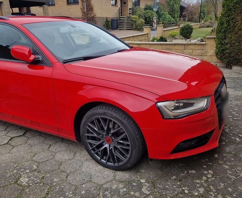 Gebraucht Audi A4 245 PS (180 kW) 2012 Rot Kombi