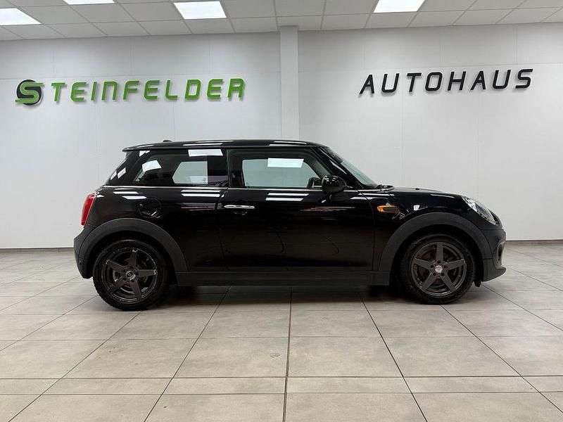Gebraucht Mini ONE 102 PS (75 kW) 2016 Schwarz Kleinwagen
