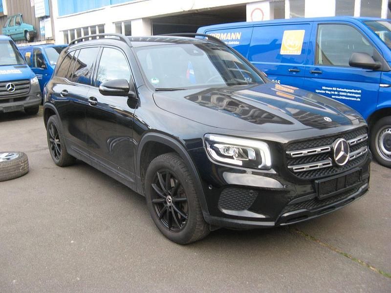 Gebraucht Mercedes GLB200 150 PS (110 kW) 2021 Schwarz SUV