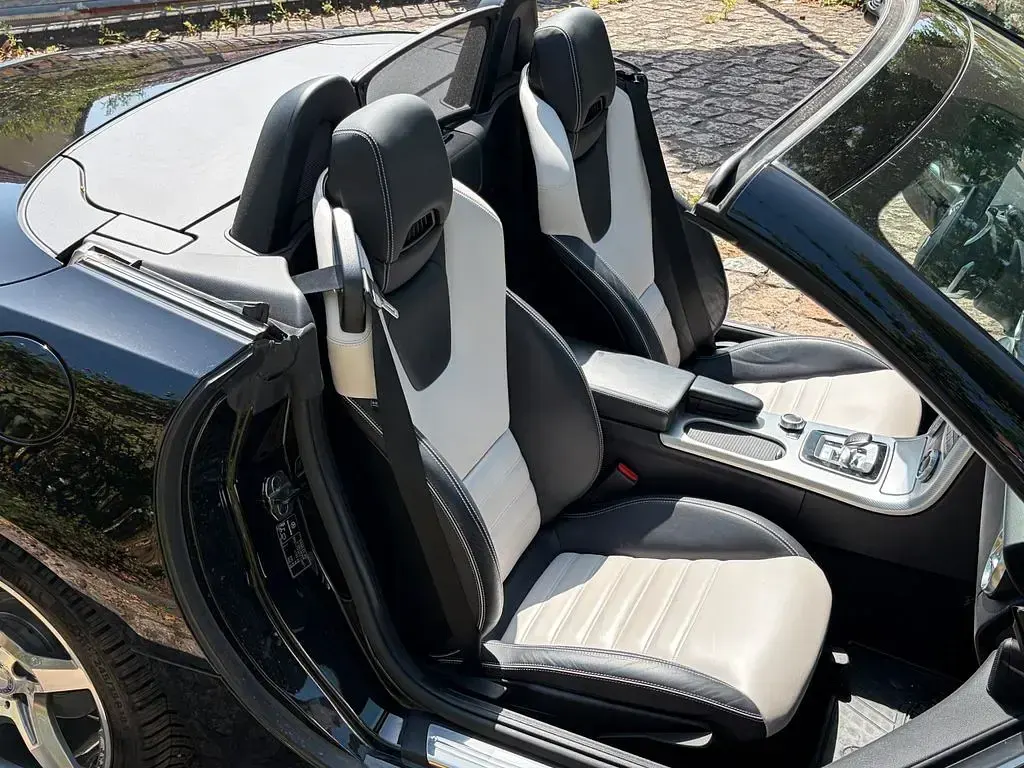 Gebraucht Mercedes SLC200 AMG line 184 PS (135 kW) 2016 Schwarz Cabrio