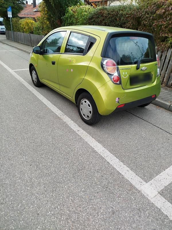 Gebraucht Chevrolet Spark 68 PS (50 kW) 2010 Grün Kleinwagen
