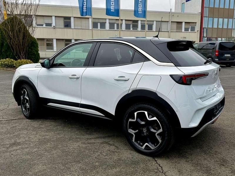 Gebraucht Opel Mokka-e Ultimate 100 kW (136 PS) 2021 Jade weiss/arktis weiss SUV