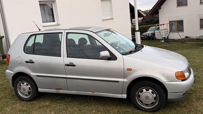 Gebraucht VW Polo 60 PS (44 kW) 1998 Silber Kombi