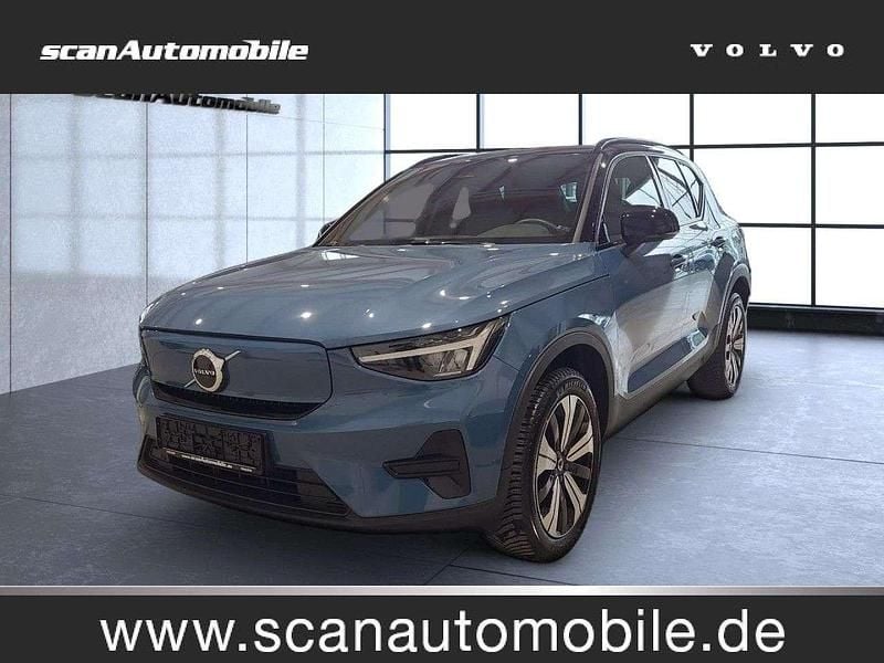 Fjord blue / (metallic) Gebraucht 2023 Volvo XC40 Plus SUV | 30.990 € (Superpreis) - Bild 1/4