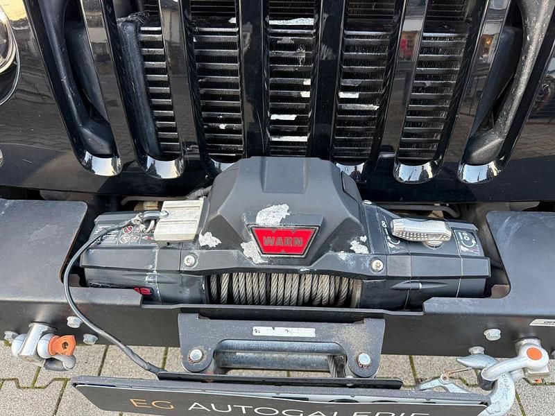 Gebraucht Jeep Wrangler Unlimited Sahara 200 PS (147 kW) 2014 Schwarz SUV