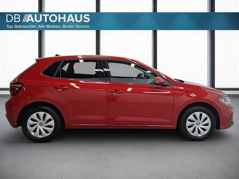Gebraucht VW Polo Life 110 PS (80 kW) 2024 Rot Kleinwagen