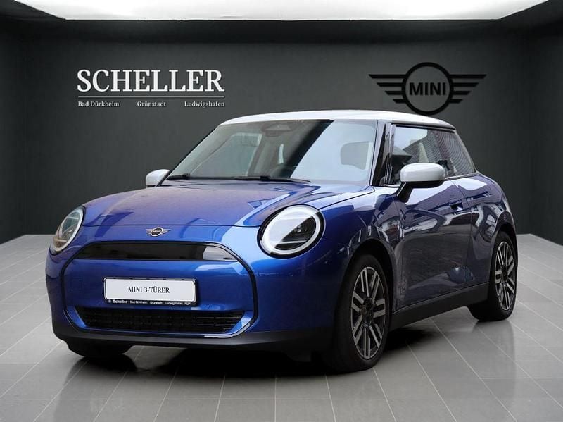 Blazing blue Neu 2026 Mini Cooper Kleinwagen | 28.500 € (Fairer Preis) - Bild 1/4