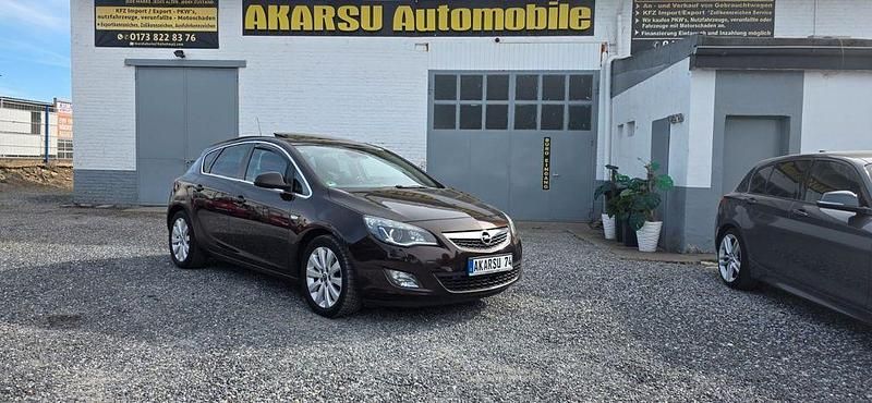Gebraucht Opel Astra Innovation 131 PS (96 kW) 2012 Braun Limousine