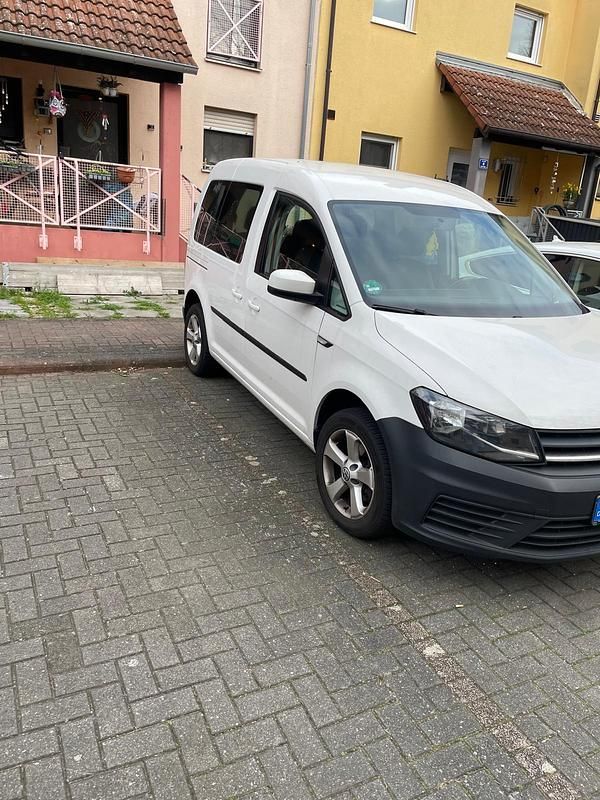 Gebraucht VW Caddy 2017 Weiß Van / Kleinbus