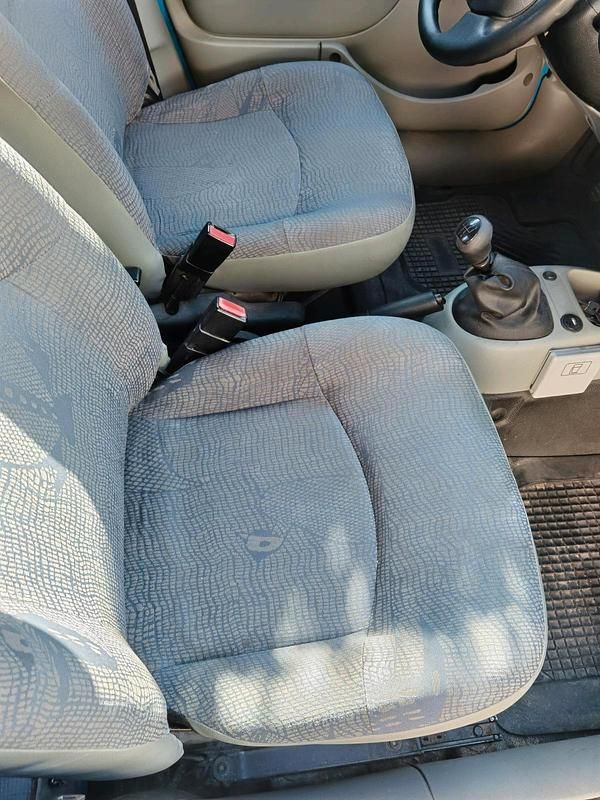 Gebraucht Renault Kangoo 65 PS (47 kW) 2002 Blau Van / Kleinbus