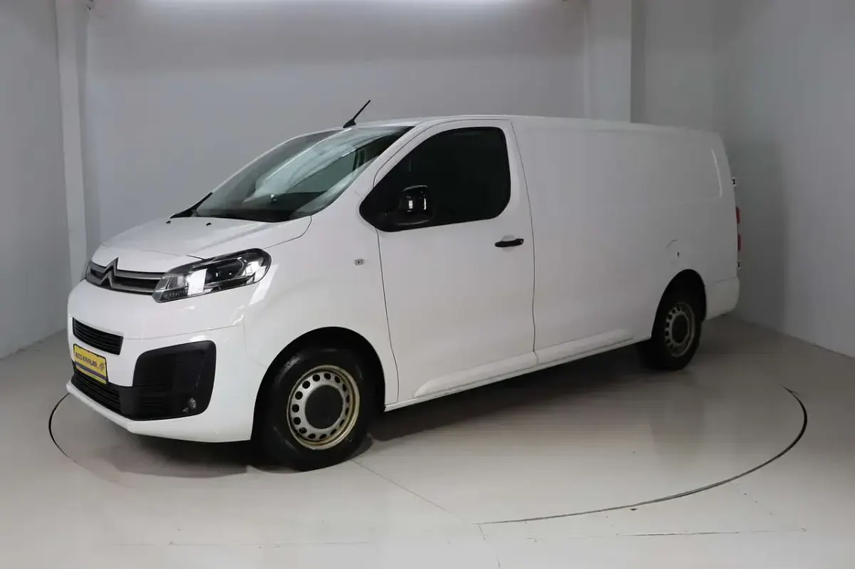 Usata Citroën Jumpy 177 CV (130 kW) 2022 Bianco Monovolume