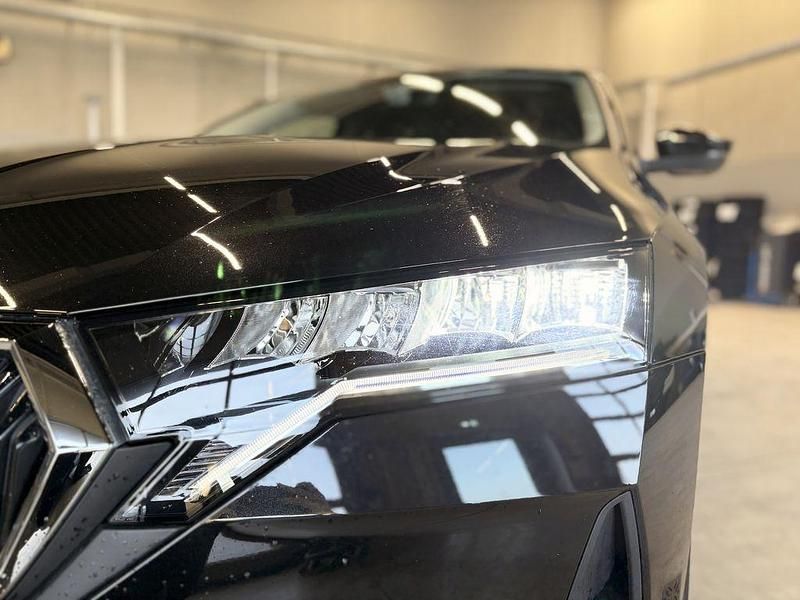 Gebraucht Skoda Octavia Style 150 PS (110 kW) 2025 Schwarz Kombi