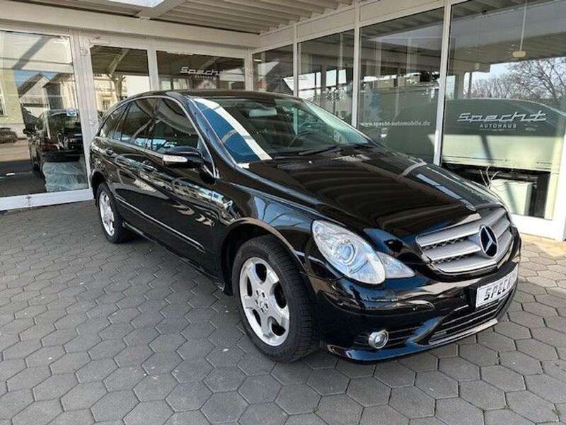 Obsidianschwarz metalliclack Gebraucht 2008 Mercedes R280 Sport Van / Kleinbus | 9.890 € (Teuer) - Bild 1/4